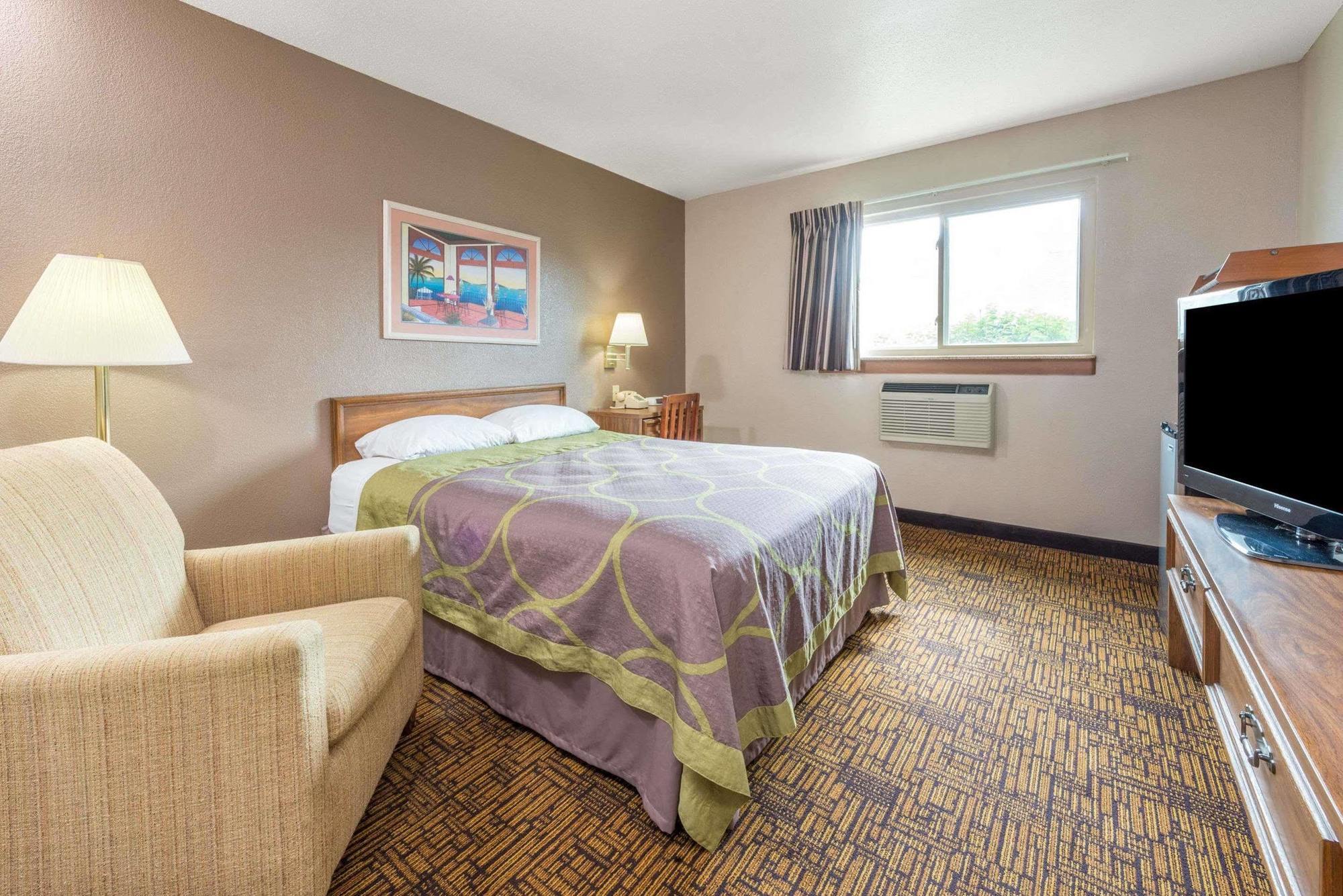 Super 8 By Wyndham Indianapolis Emerson Extérieur photo